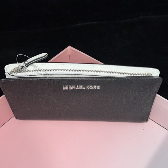 Michael Kors Wallet Carryall with additional Card Case. NWT.  32S8SF6D3L - Picture 7 of 9